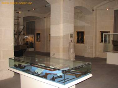 mc056549(9190).jpg